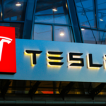 umstrukturierung-bei-tesla-umfassender-stellenabbau-angekuendigt