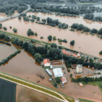 donau-gesperrt-und-dramatische-rettungsaktion