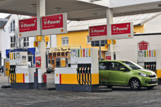 ets-ii-verteuert-mobilität:-co2-börse-trifft-autofahrer-hart