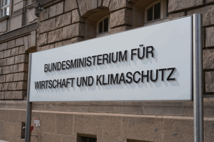 reiche-räumt-auf:-habecks-führungsteam-muss-gehen