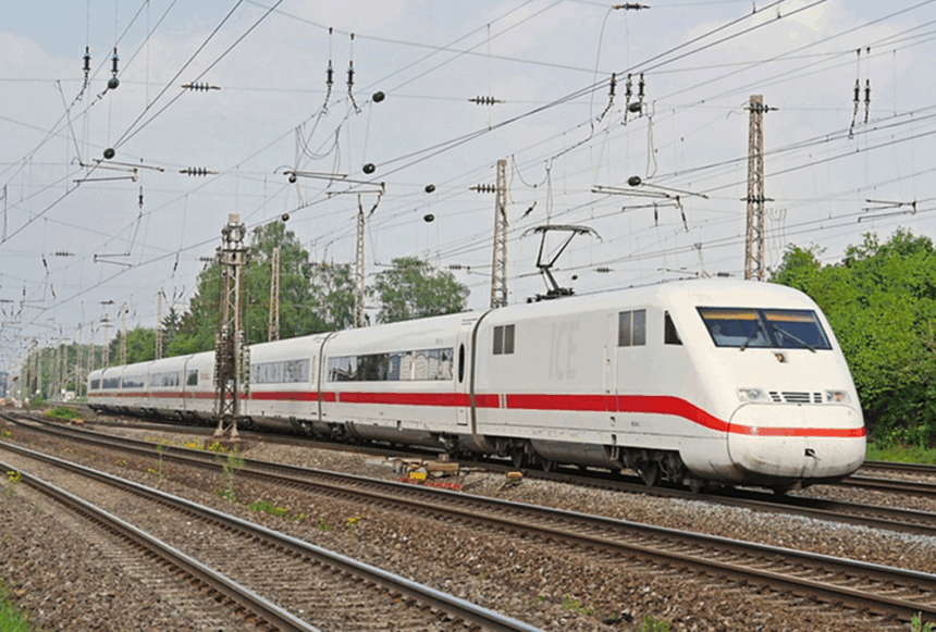 bahn-senkt-verluste-deutlich,-kämpft-weiter-mit-problemen