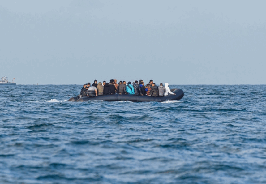 migranten-überqueren-ärmelkanal-in-rekordzahl