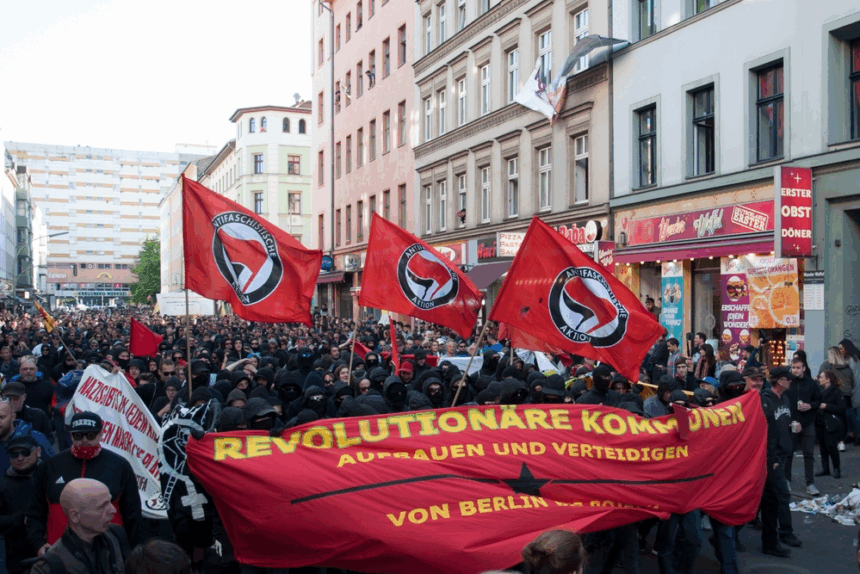 orbán-fordert-harte-linie-gegen-antifa