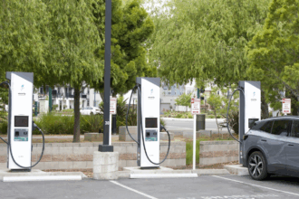 us-e-automarkt-vor-schock-–-absatz-bricht-ein