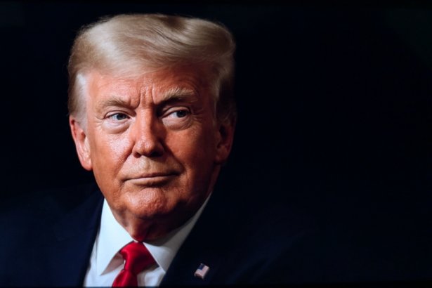 rekordrede-mit-viel-pathos-und-angriffen