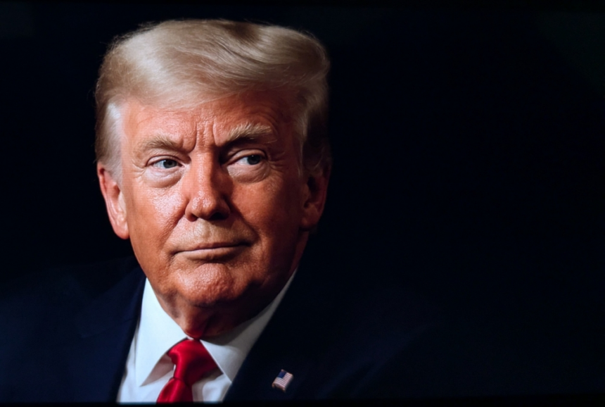 rekordrede-mit-viel-pathos-und-angriffen