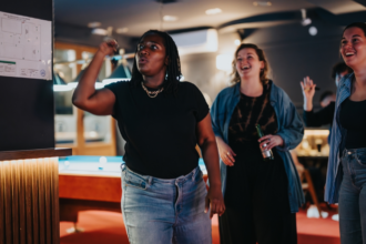 neue-darts-regel-schließt-trans-frauen-aus